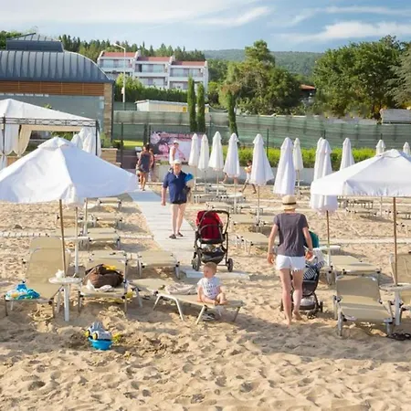 Bed & Breakfast Stayinn Rainbow Houses Studio Sunny Beach